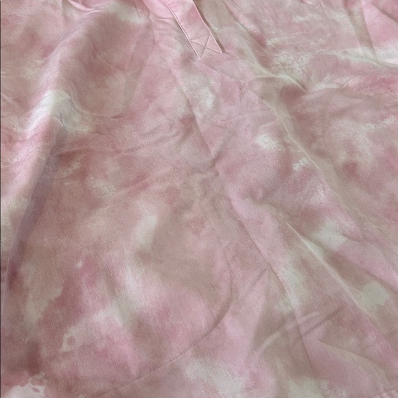 FIGS limited edition breast cancer awareness - Picture 7 of 7